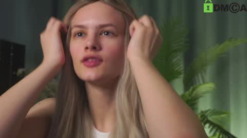 Sunnheart online show from 12/29/24, 04:30