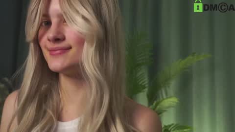 Sunnheart online show from 12/29/24, 07:32