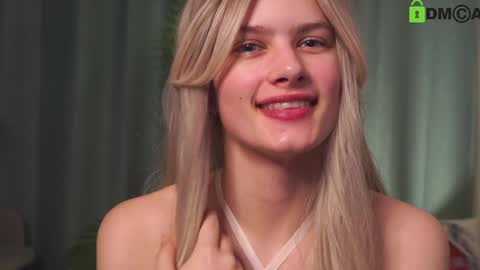 Sunnheart online show from 01/31/25, 10:21