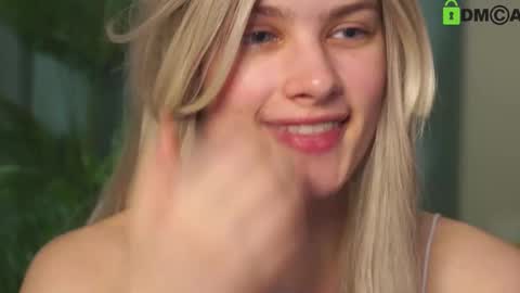 Sunnheart online show from 02/12/25, 07:24