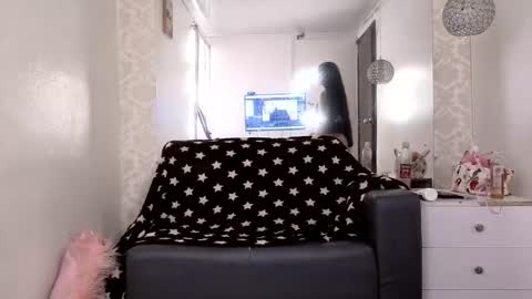 Lizha  online show from 11/19/25, 07:03