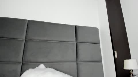 lizz_luna online show from 10/11/25, 03:32