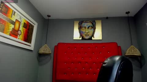 lizza online show from 02/12/25, 02:10