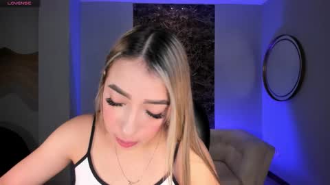 Lizz online show from 11/13/25, 04:11