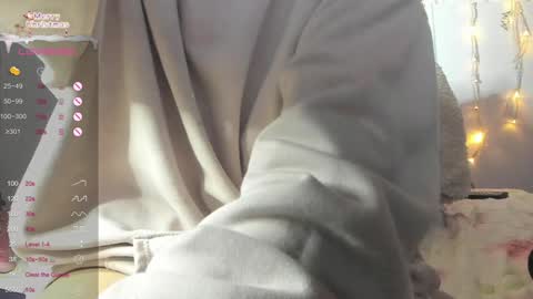 Snapshot of lizzy_kawuaii chatting on 01/06/25, 03:42 lizzy online show from 01/06/25, 03:42