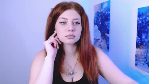 Lizzy3 online show from 10/12/25, 06:29