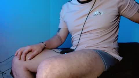 lliamm 2 online show from 10/07/25, 03:14