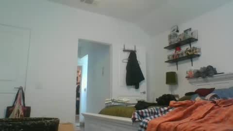 DC online show from 12/04/24, 06:06