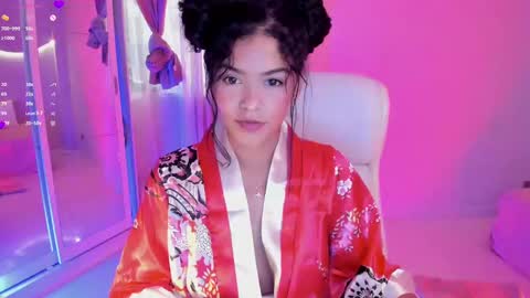 Snapshot of lm_kloeeh chatting on 02/15/25, 12:59 Kloe see you 28-11 to celebrate my birthday online show from 02/15/25, 12:59