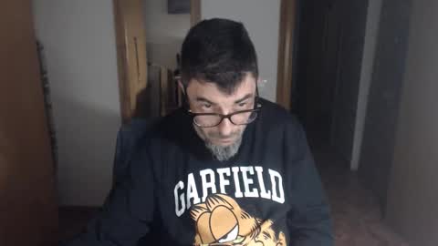 lobosolitario73 online show from 10/29/25, 11:39