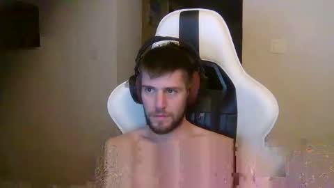 Snapshot of lobotomy54 chatting on 11/21/25, 01:04 lobo online show from 11/21/25, 01:04