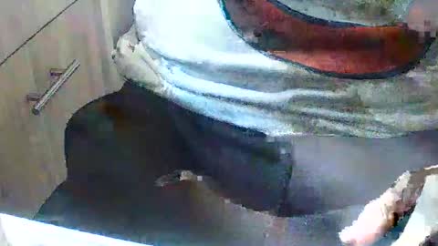 Snapshot of loboxavi chatting on 11/12/25, 02:17 loboxavi online show from 11/12/25, 02:17