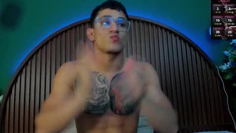 logan_griffin online show from 10/29/25, 04:04