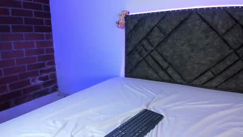 Logan online show from 10/22/25, 07:52