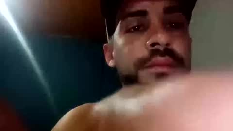 Snapshot of logans504908 chatting on 01/24/25, 05:32 Logans online show from 01/24/25, 05:32