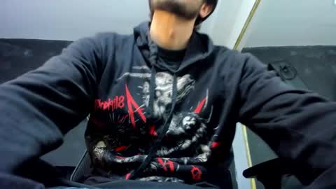 Loggan online show from 09/28/25, 08:25