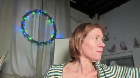 lola_belgium online show from 01/07/25, 02:30