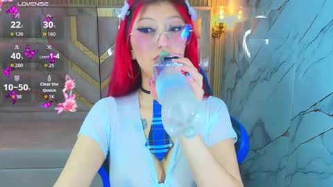 Lola online show from 10/01/25, 07:42