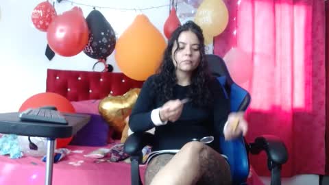 Snapshot of lola_fiery chatting on 12/28/24, 01:38 lola_fiery online show from 12/28/24, 01:38