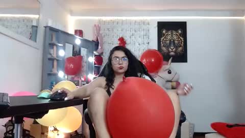Snapshot of lola_fiery chatting on 03/06/25, 06:05 lola_fiery online show from 03/06/25, 06:05