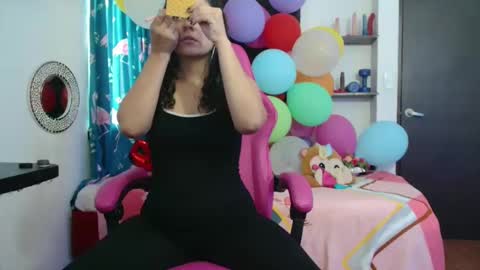 Snapshot of lola_fiery chatting on 09/10/25, 01:11 lola_fiery online show from 09/10/25, 01:11