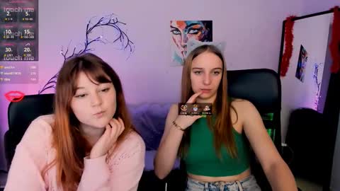 Snapshot of lola_sun12 chatting on 11/23/25, 05:46 lola_sun12 online show from 11/23/25, 05:46