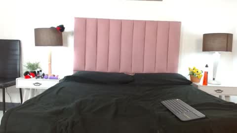 lolagolden1 online show from 10/08/25, 10:57