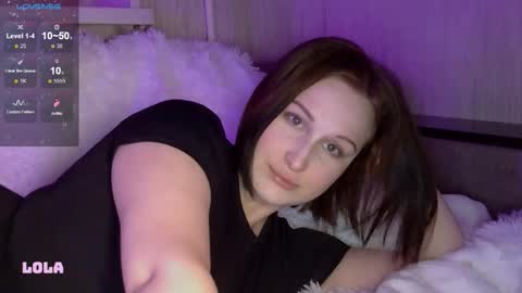 Snapshot of lolalibellule chatting on 11/09/25, 07:12 Lola online show from 11/09/25, 07:12