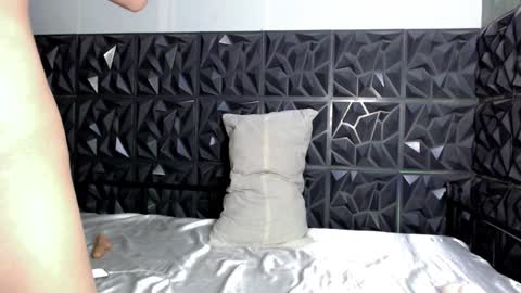 Snapshot of lolla_sexxibunny chatting on 12/26/24, 08:18 Pretty Janne 3 online show from 12/26/24, 08:18