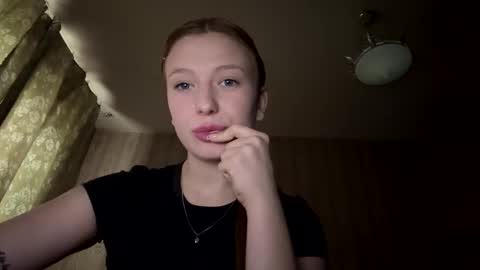 lollasvithes online show from 11/19/25, 08:58