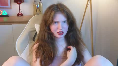 Mona online show from 10/11/25, 05:00