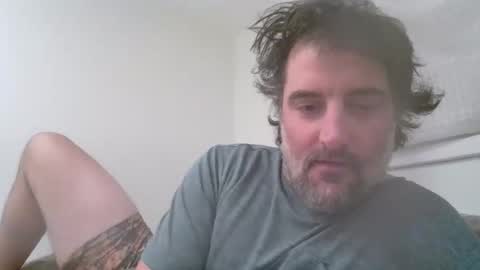 Snapshot of loml44 chatting on 11/20/25, 04:23 THE SEXIEST MAN ALIVE online show from 11/20/25, 04:23