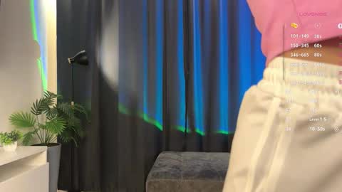 Shy EvaStreams are everyday 9 AM - 3 PM GMT 3  online show from 10/07/25, 06:38