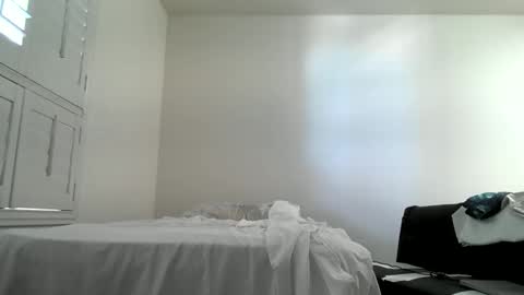 Snapshot of long1969dong chatting on 02/22/25, 01:00 long1969dong online show from 02/22/25, 01:00