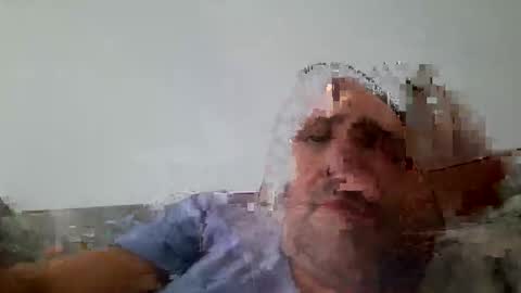 Snapshot of longjohn1182 chatting on 09/21/25, 03:35 longjohn1182 online show from 09/21/25, 03:35