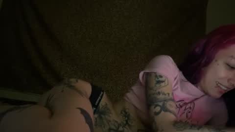 lookingforlona online show from 10/15/25, 03:12