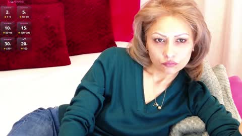 Snapshot of loradelniro1 chatting on 01/09/25, 01:24 loradelniro1 online show from 01/09/25, 01:24