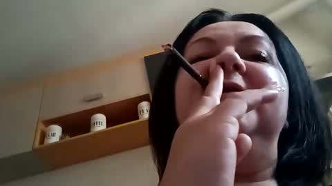 Lora online show from 12/20/24, 10:16