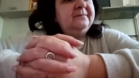 Lora online show from 01/08/25, 10:37