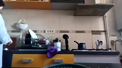 Lora online show from 01/09/25, 09:48