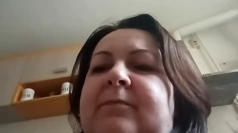 Lora online show from 01/10/25, 10:17