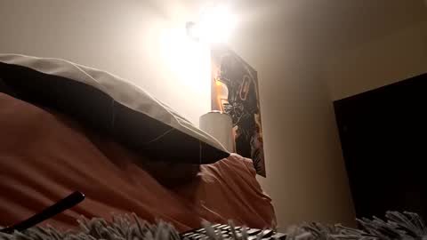 Lora online show from 01/21/25, 08:54