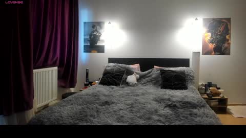 Lora online show from 01/26/25, 11:50