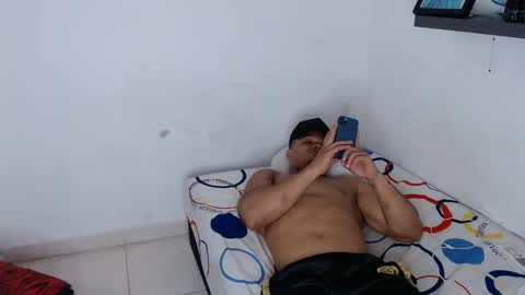 Dominic online show from 10/21/25, 05:08