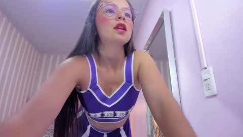 lorelaigiven online show from 11/13/25, 12:48