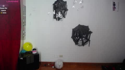 lorena494103 online show from 10/27/25, 05:33