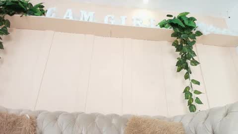 lorena_rubio online show from 11/17/25, 12:11