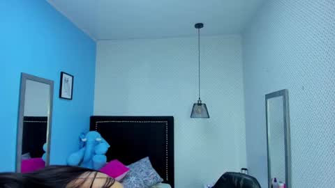 Snapshot of lorenadavies chatting on 02/07/25, 12:39 lorenadavies online show from 02/07/25, 12:39