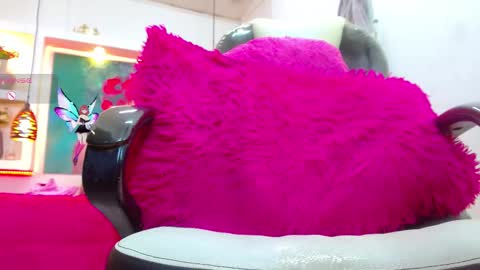 lore online show from 11/14/25, 01:04