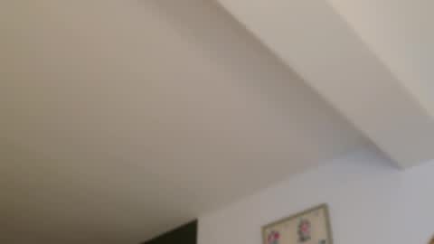 Amelia online show from 10/15/25, 06:52